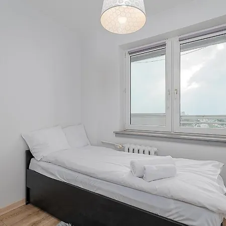 Aleje Jerozolimskie 159 By Nyx Apart Apartment