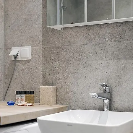 Aleje Jerozolimskie 159 By Nyx Apart Apartment Warsaw